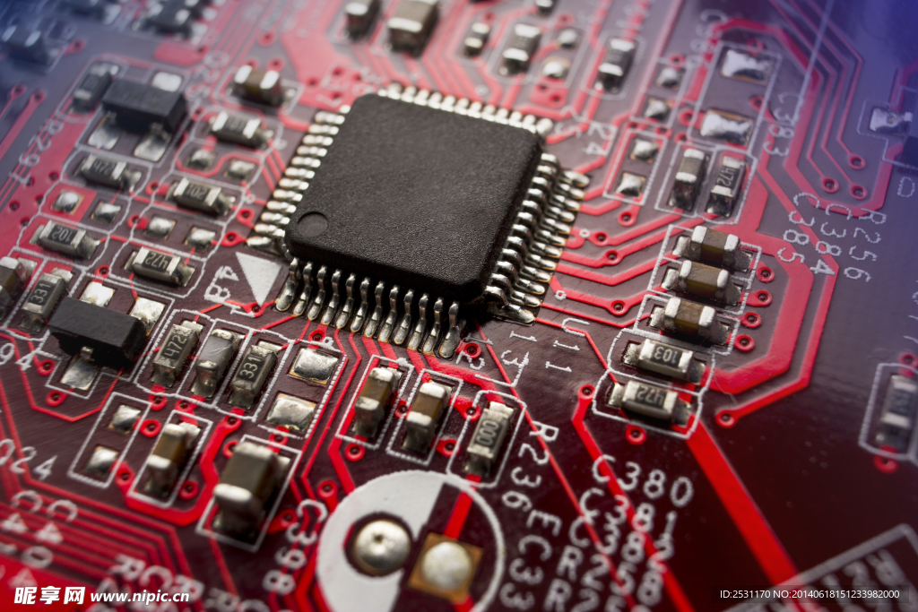 便携设备的低功耗账：LPDDR 怎么选才不浪费电